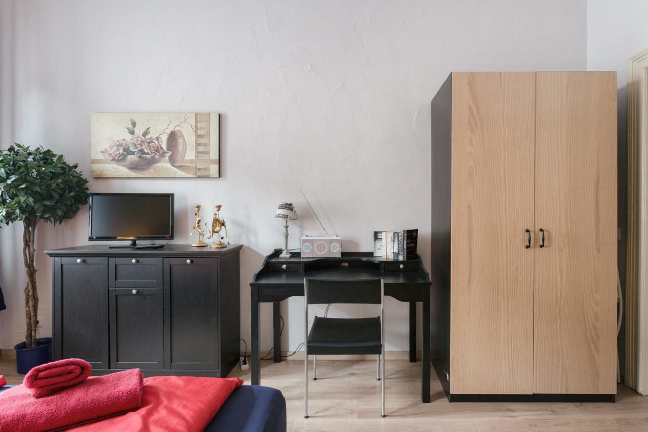 Ferienwohnung Residenz Bis 6 Gaeste , Ferienwohnung Dresden Bis 4 Gaeste, Ferienwohnung Elbflorenz Bis 2 Gaeste Exterior foto