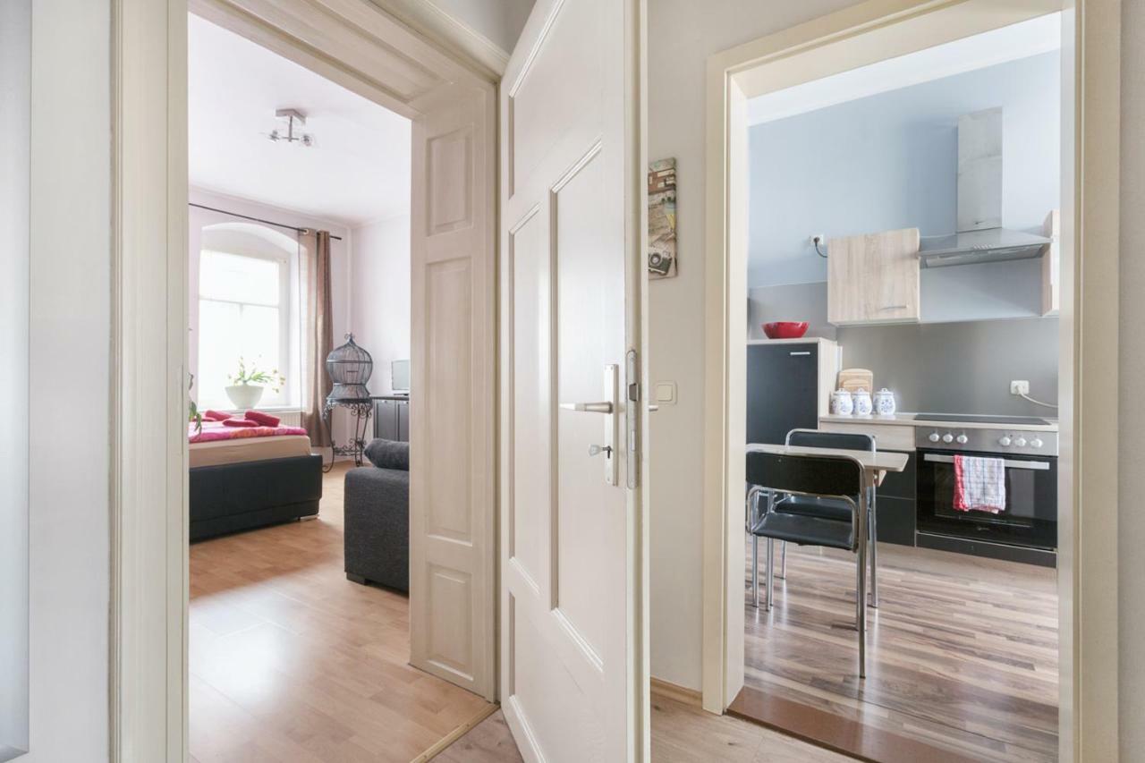 Ferienwohnung Residenz Bis 6 Gaeste , Ferienwohnung Dresden Bis 4 Gaeste, Ferienwohnung Elbflorenz Bis 2 Gaeste Exterior foto