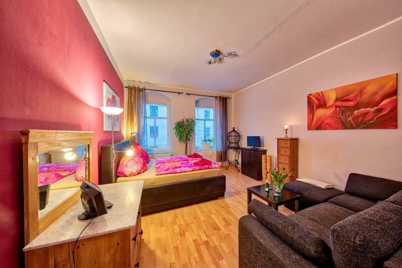 Ferienwohnung Residenz Bis 6 Gaeste , Ferienwohnung Dresden Bis 4 Gaeste, Ferienwohnung Elbflorenz Bis 2 Gaeste Exterior foto