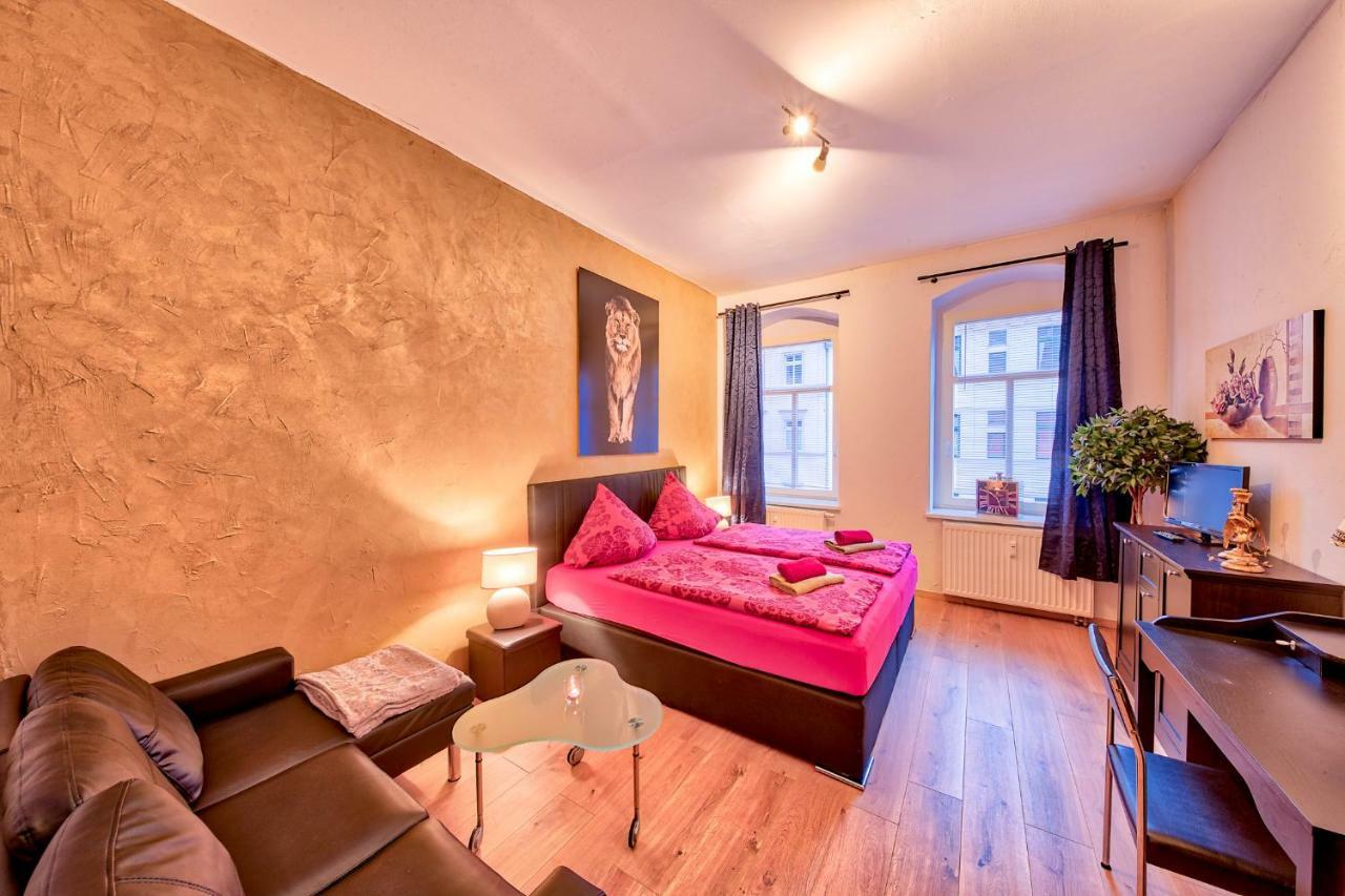 Ferienwohnung Residenz Bis 6 Gaeste , Ferienwohnung Dresden Bis 4 Gaeste, Ferienwohnung Elbflorenz Bis 2 Gaeste Exterior foto