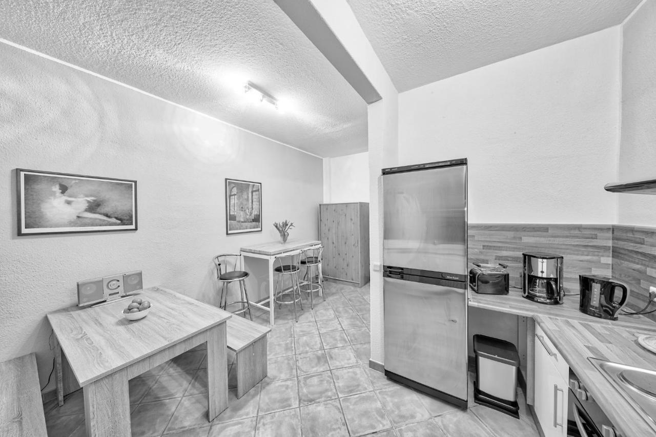 Ferienwohnung Residenz Bis 6 Gaeste , Ferienwohnung Dresden Bis 4 Gaeste, Ferienwohnung Elbflorenz Bis 2 Gaeste Exterior foto